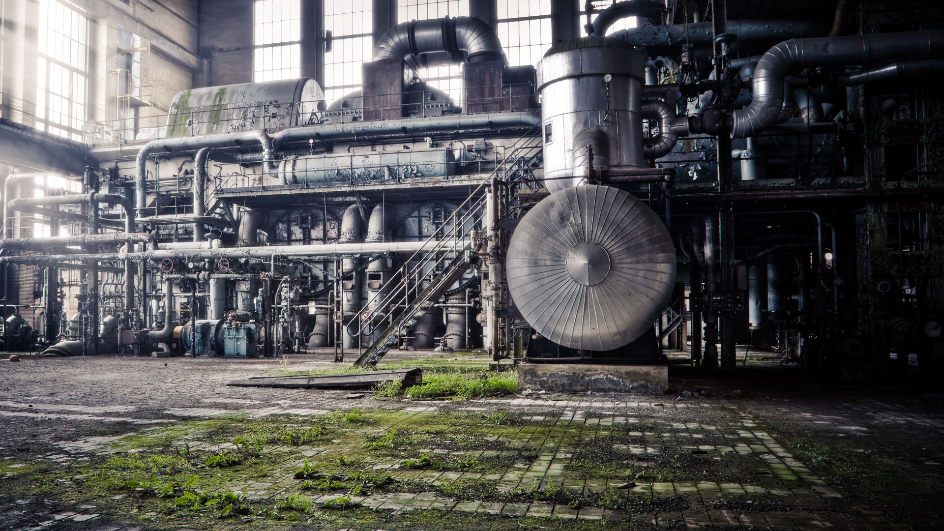 HUMAN TEAMS AMPLIFIERS